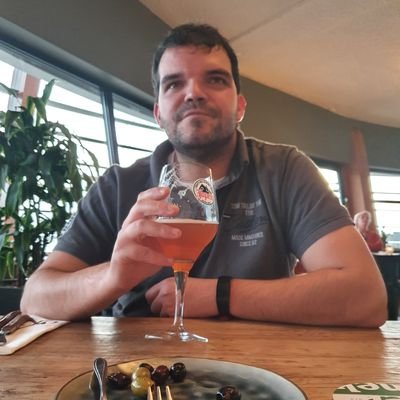 Johan Hage twitter avatar