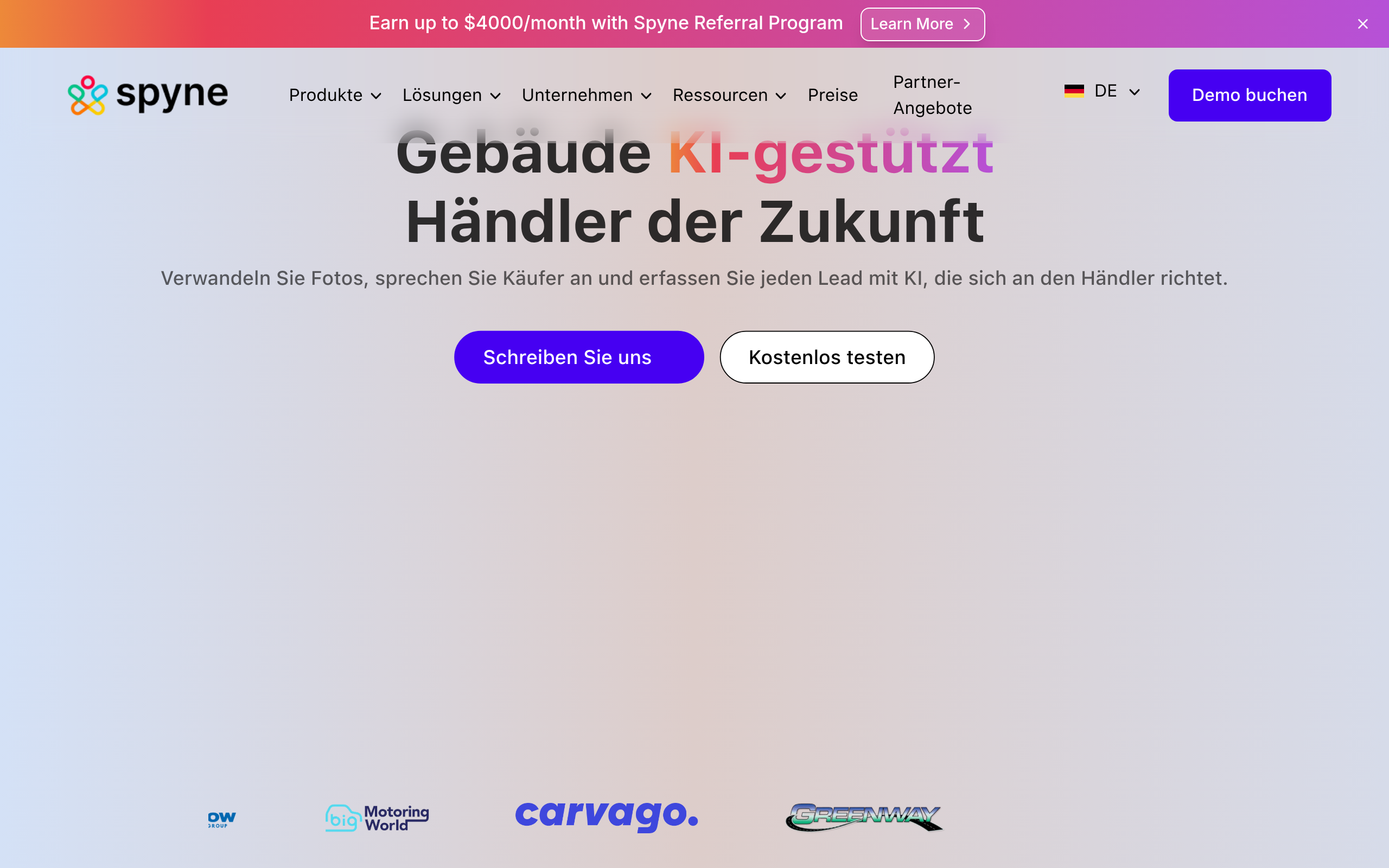 Front-page screenshot of the Awork website, showing its interface and branding.